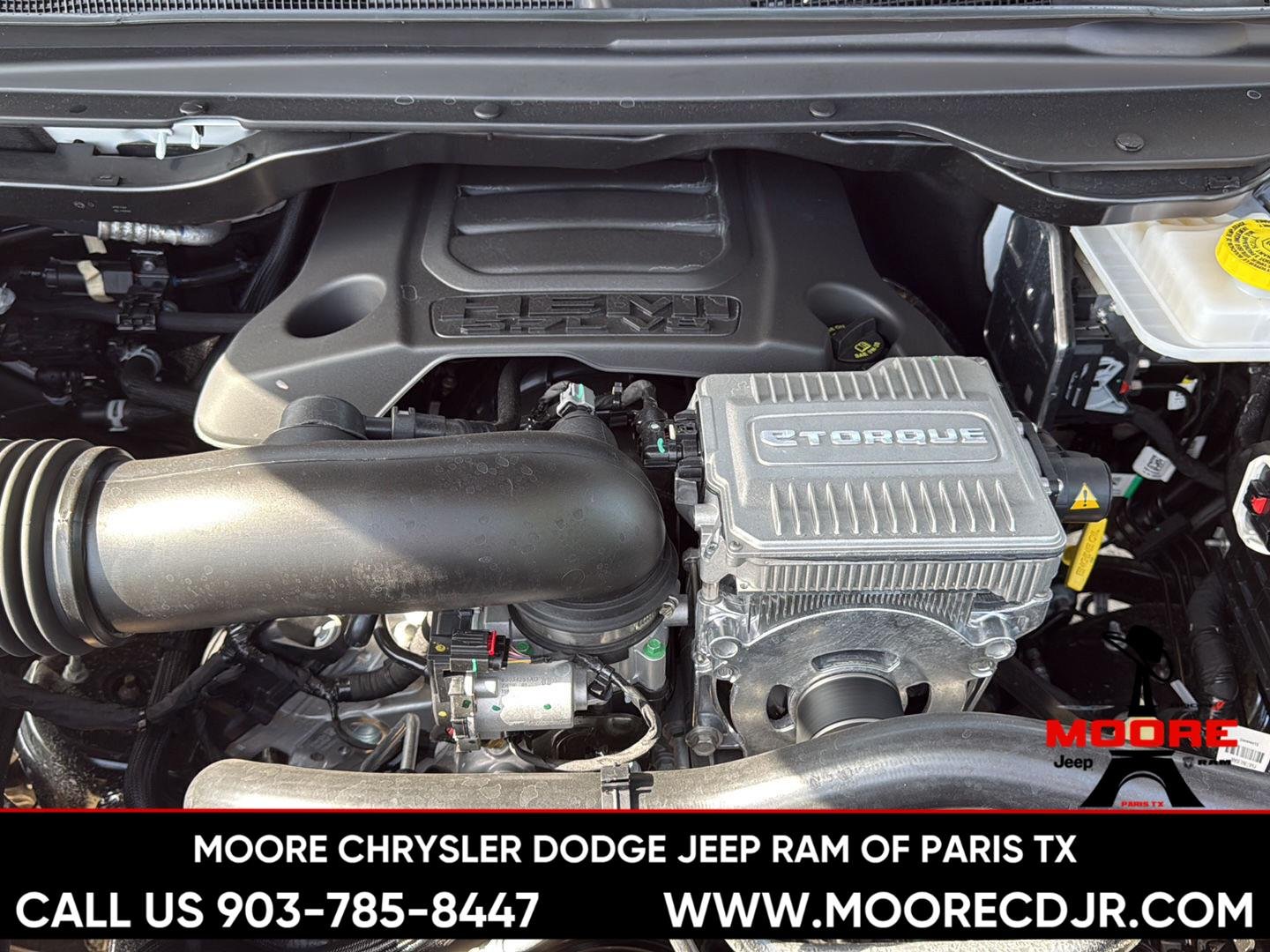 New 2026 Bright White Clear-Coat Exterior Paint RAM Laramie image 27