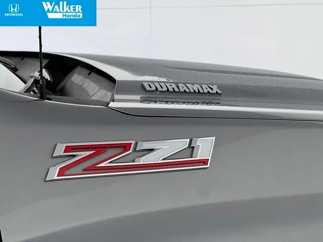 Used 2025 Sterling Gray Metallic Chevrolet LT image 45