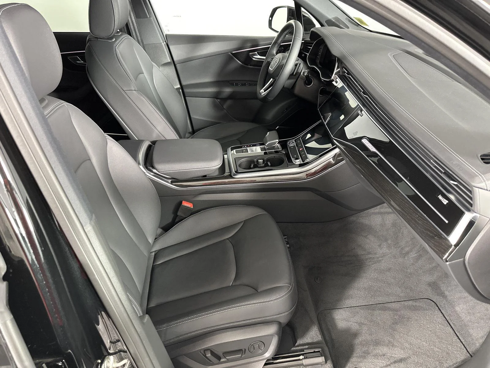 Used 2026 Mythos Black Metallic Audi Premium image 6