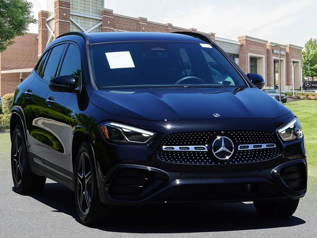 Certified Used 2026  Mercedes-Benz GLA 250 image 3