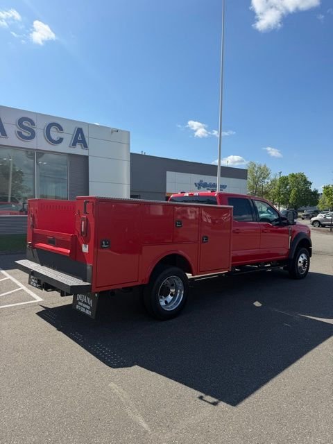 New 2026 Race Red Ford F-450® LARIAT® image 3