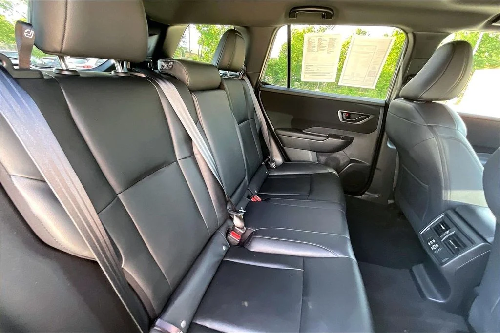 Used 2026 Gray Subaru Premium image 27