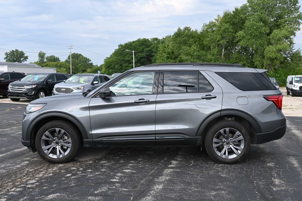 Used 2026 Gray Metallic Ford Active image 4