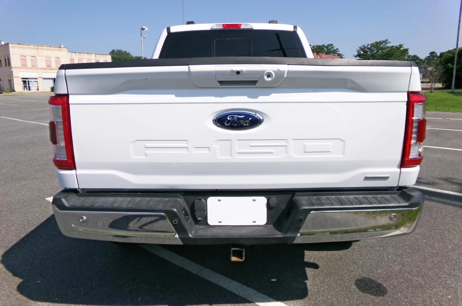 Used 2021 Oxford White Ford LARIAT image 4