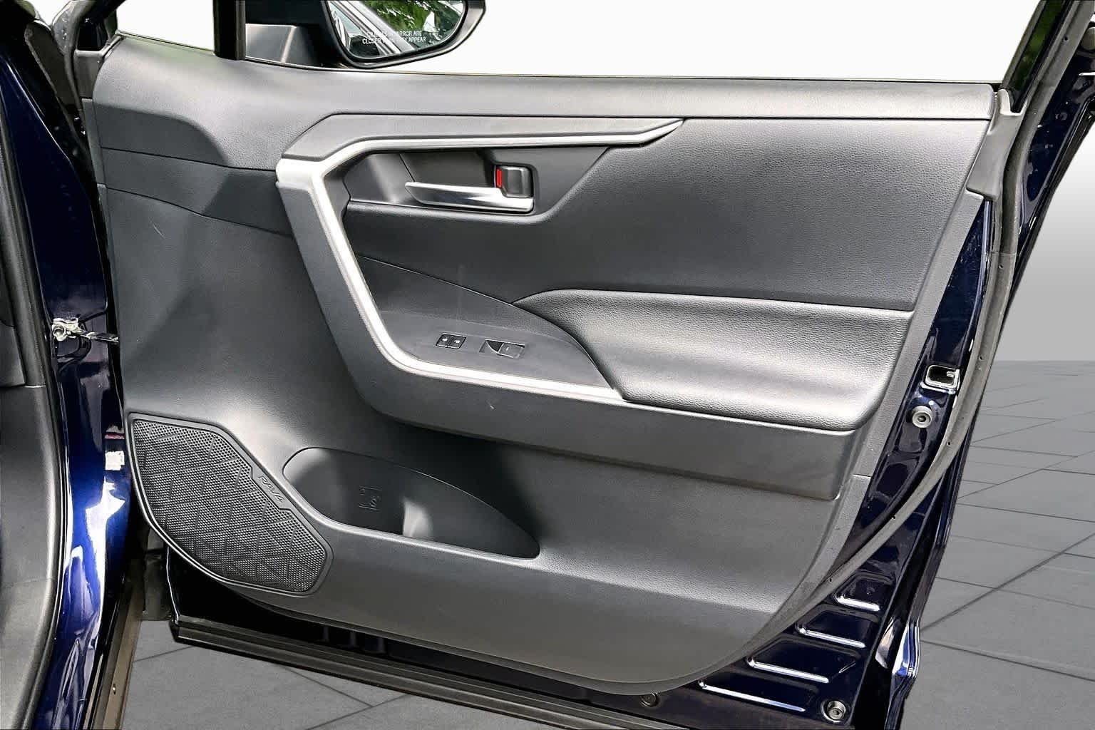 Used 2024 Blueprint Toyota SE image 22