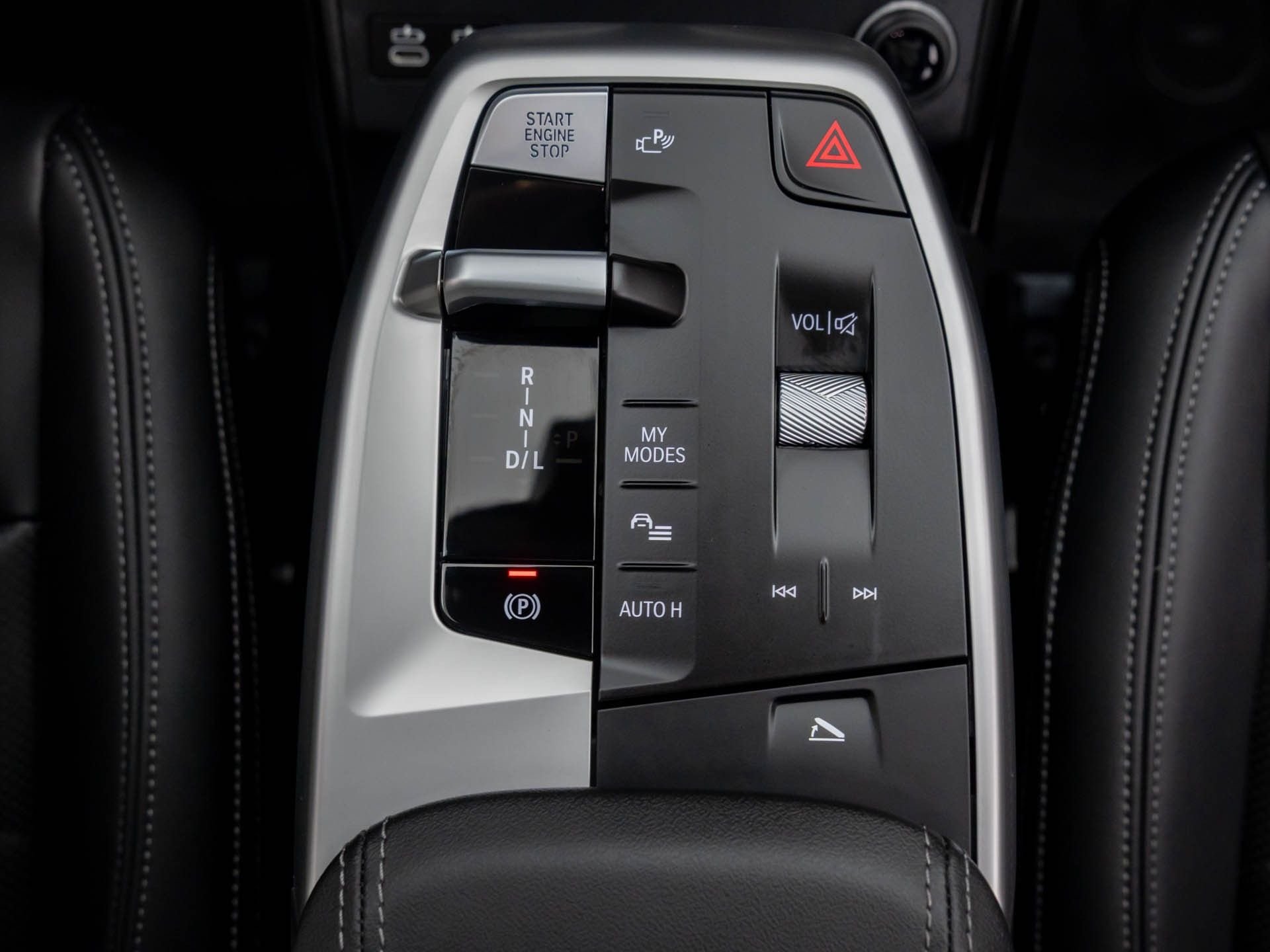 2026 BMW X1 28i - Photo 14