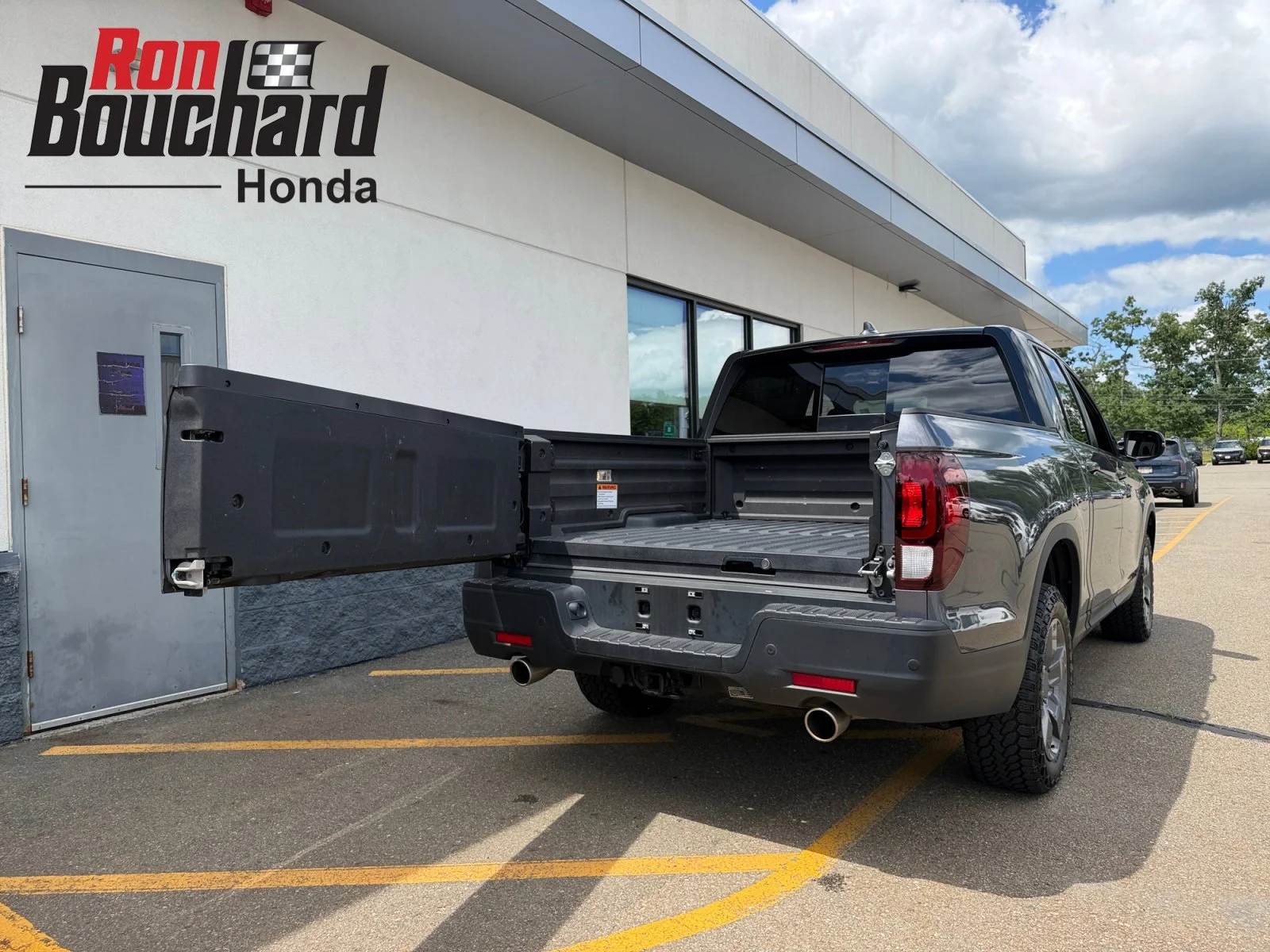 Certified Used 2025 Modern Steel Metallic Honda TrailSport image 40