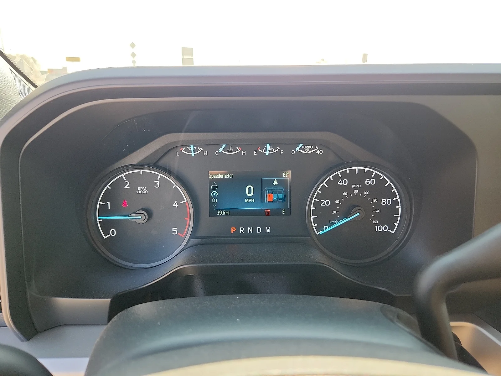New 2027 Oxford White Ford XLT image 22