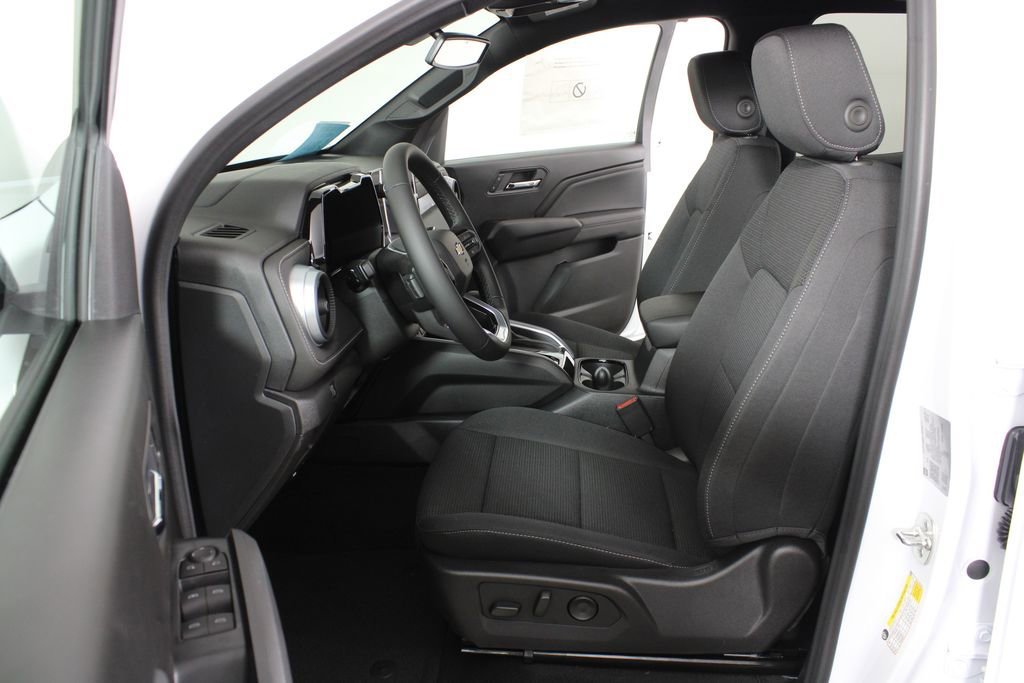 2026 Chevrolet Colorado LT - Photo 21