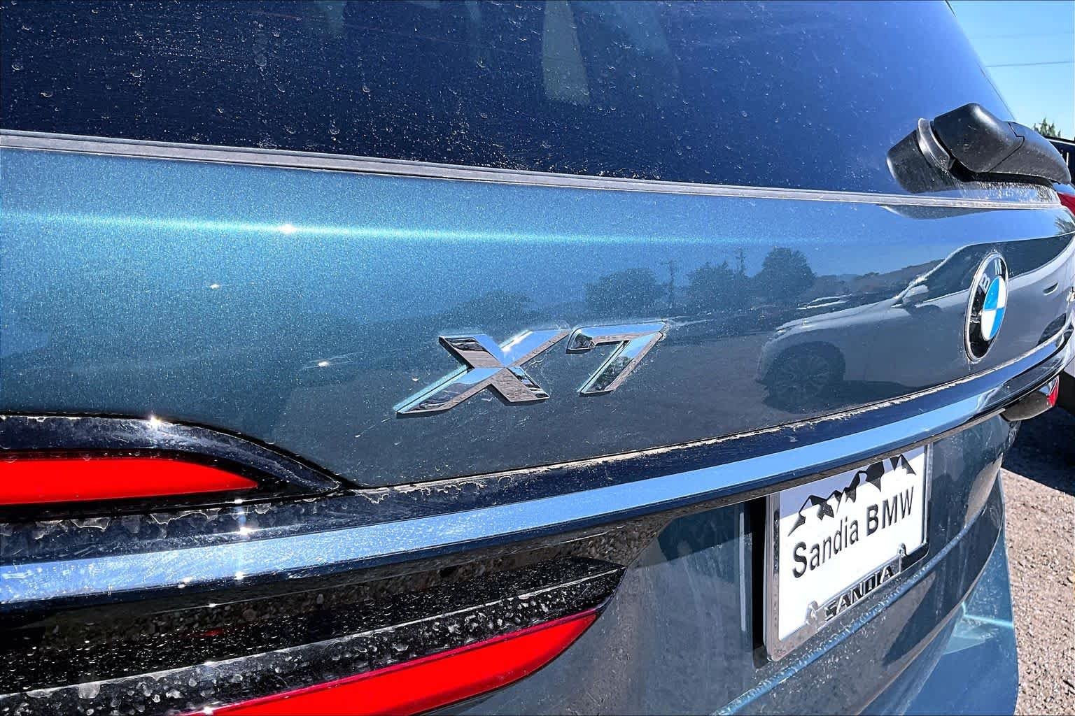 New 2027 Blue Ridge Mountain Metallic BMW xDrive40i image 15