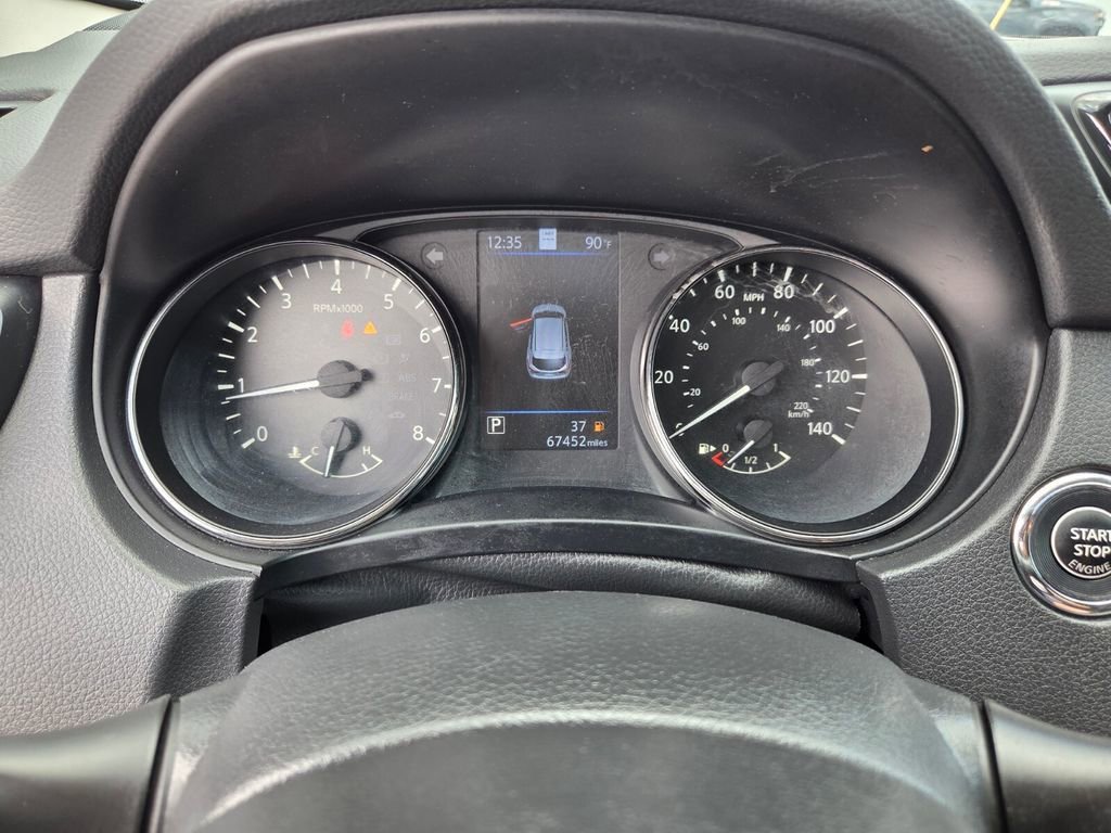 Used 2021 Gun Metallic Nissan SL image 34