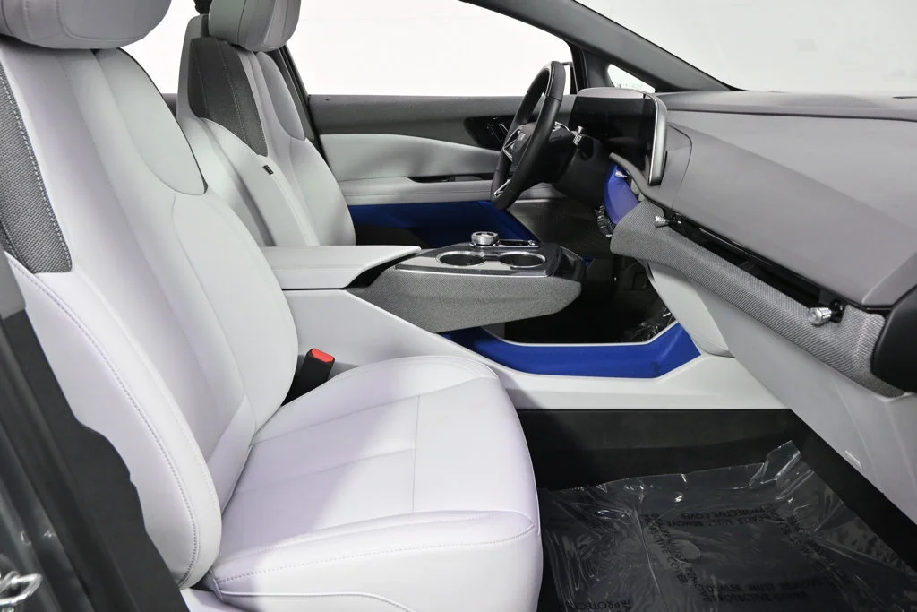 2026 Cadillac OPTIQ Sport - Photo 16