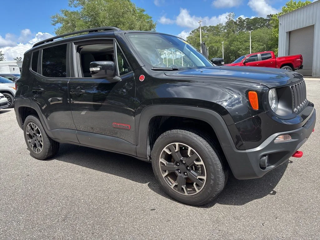 2023 Jeep Renegade Trailhawk 4x4's photo