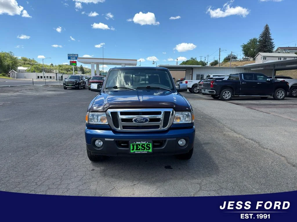Used 2010 Blue Ford Sport image 9