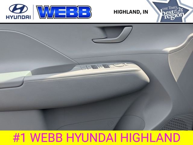 2025 Hyundai Kona SEL - Photo 13