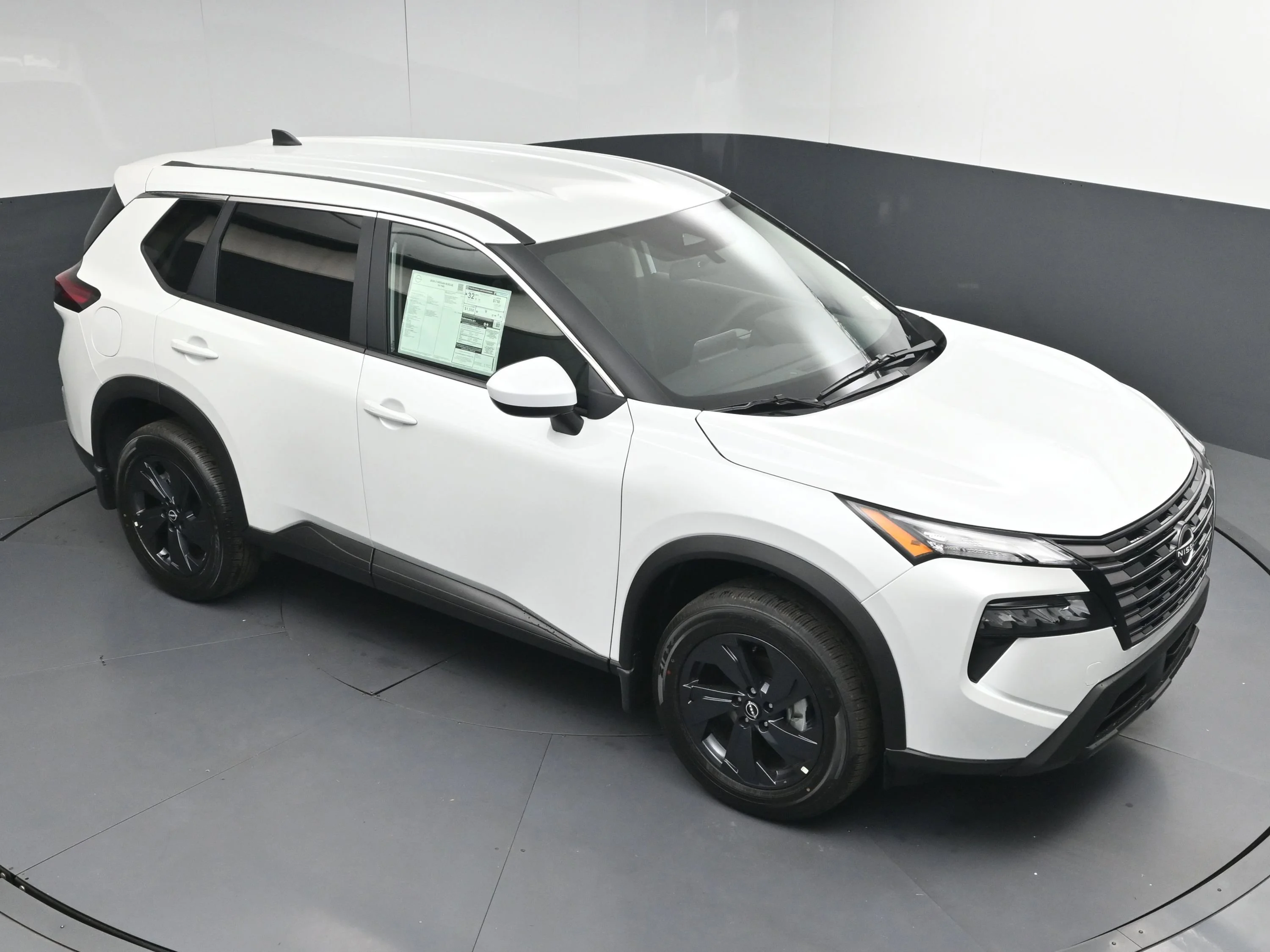 New 2026 Everest White Pearl TriCoat Nissan SV image 31