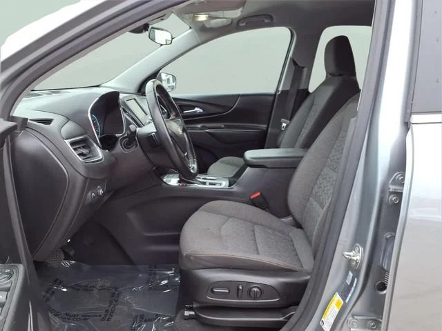 Used 2024 Sterling Gray Metallic Chevrolet LT image 18