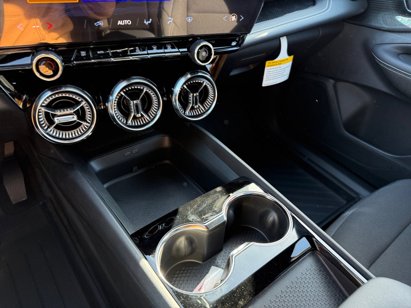 2026 Chevrolet Blazer EV LT - Photo 13