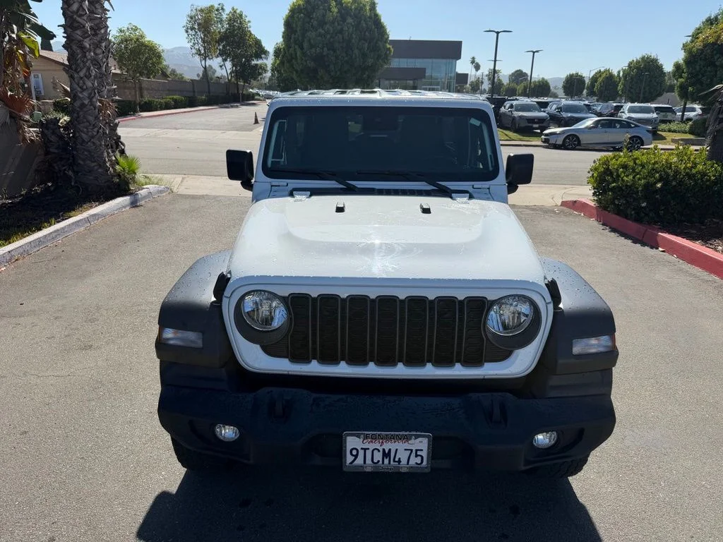 Used 2024 White Jeep Sport S image 2