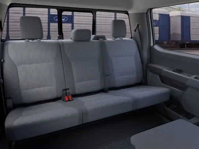 New 2026 Oxford White Ford XL image 11