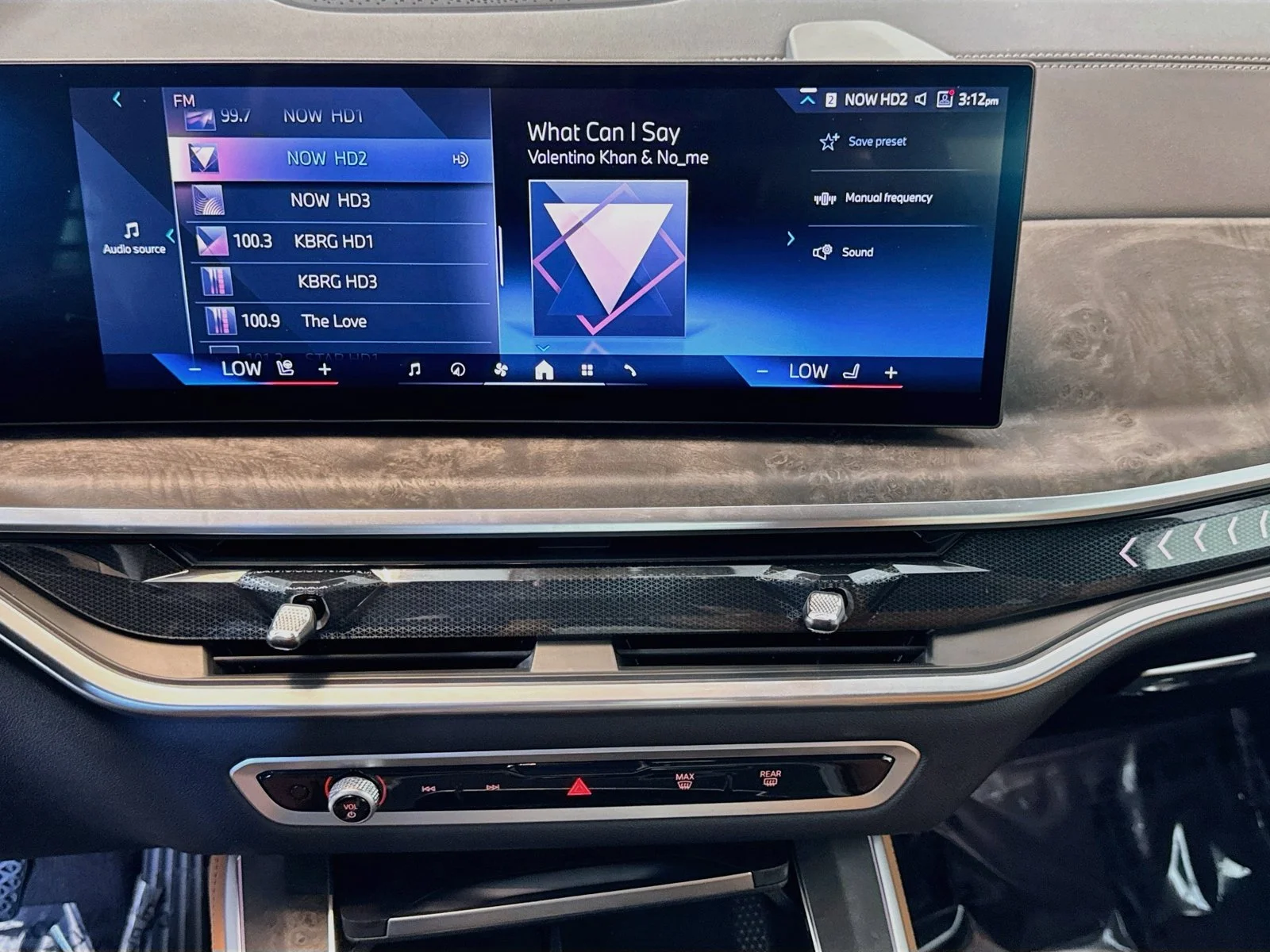 Used 2025 Blue Ridge Mountain Metallic BMW xDrive40i image 16