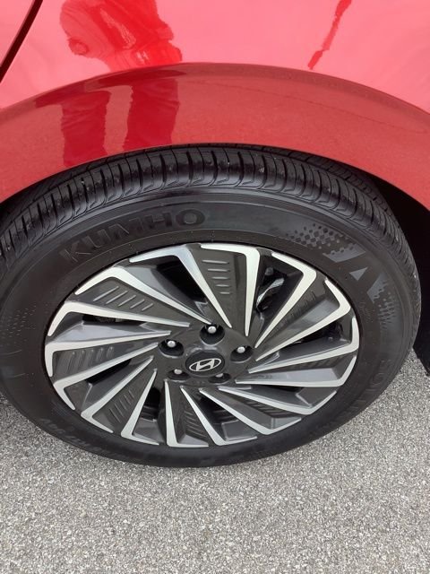 New 2025 Red Hyundai SEL image 33