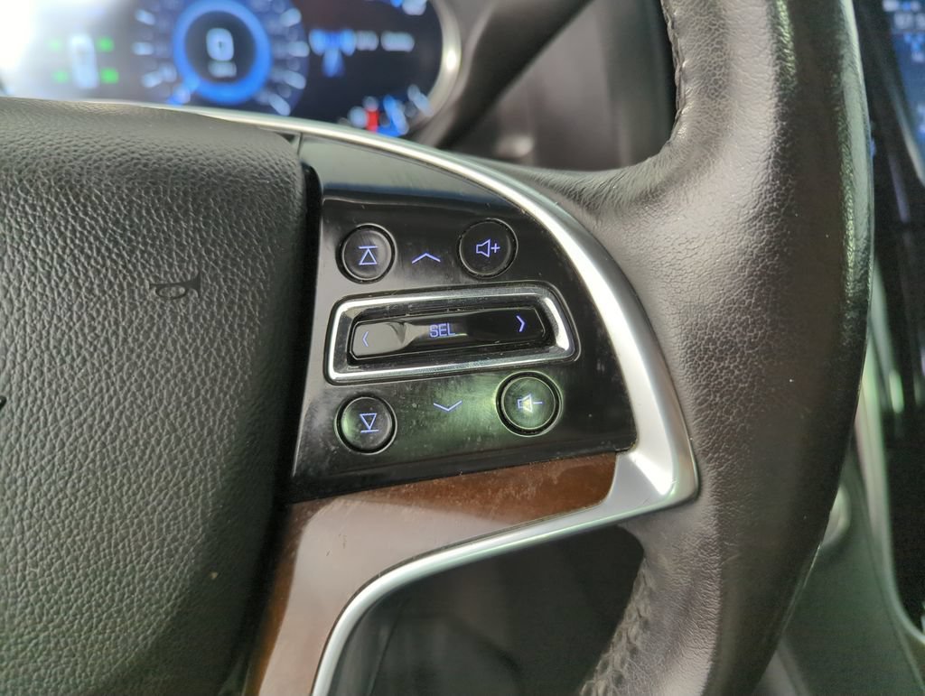 Used 2020 SHADOW METALLIC Cadillac Premium Luxury image 22