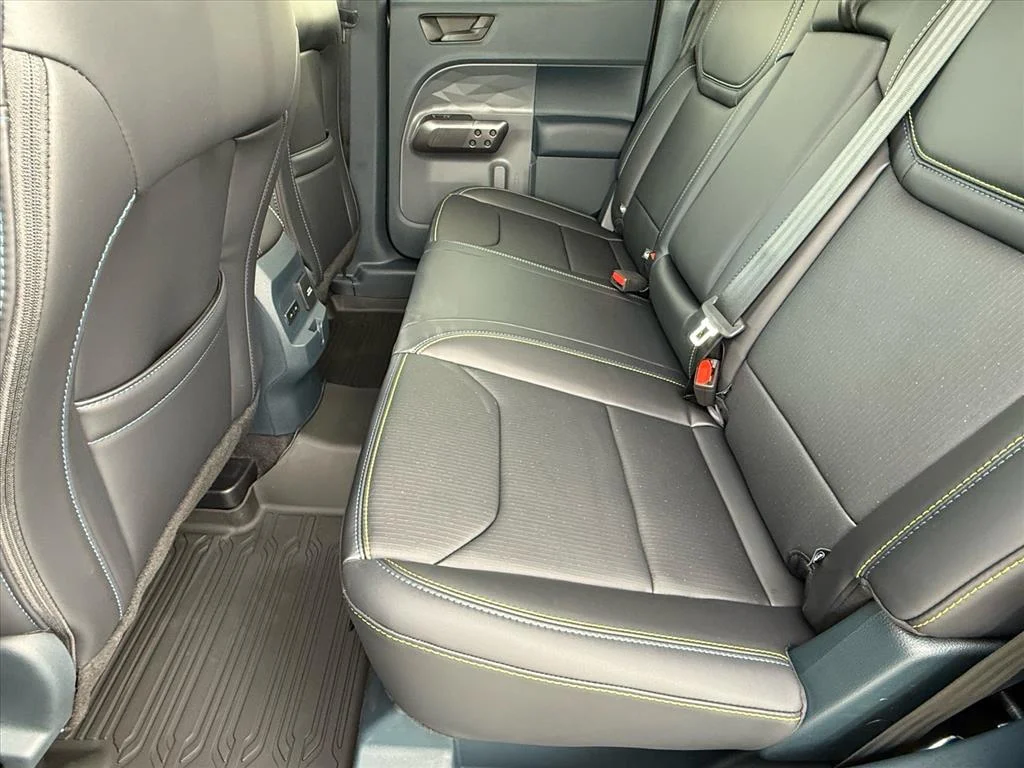 New 2026 Carbonized Gray Metallic Ford Lobo™ image 6