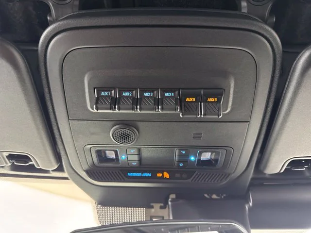 New 2026 Marsh Gray Ford Badlands image 13