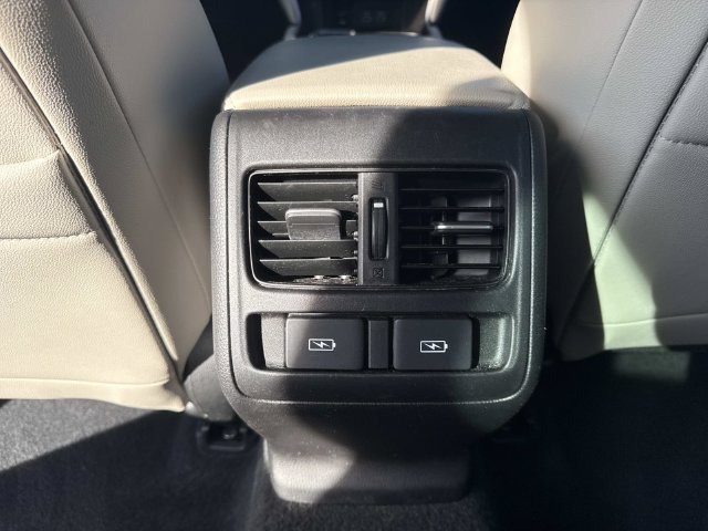 2021 Honda Accord Touring - Photo 13