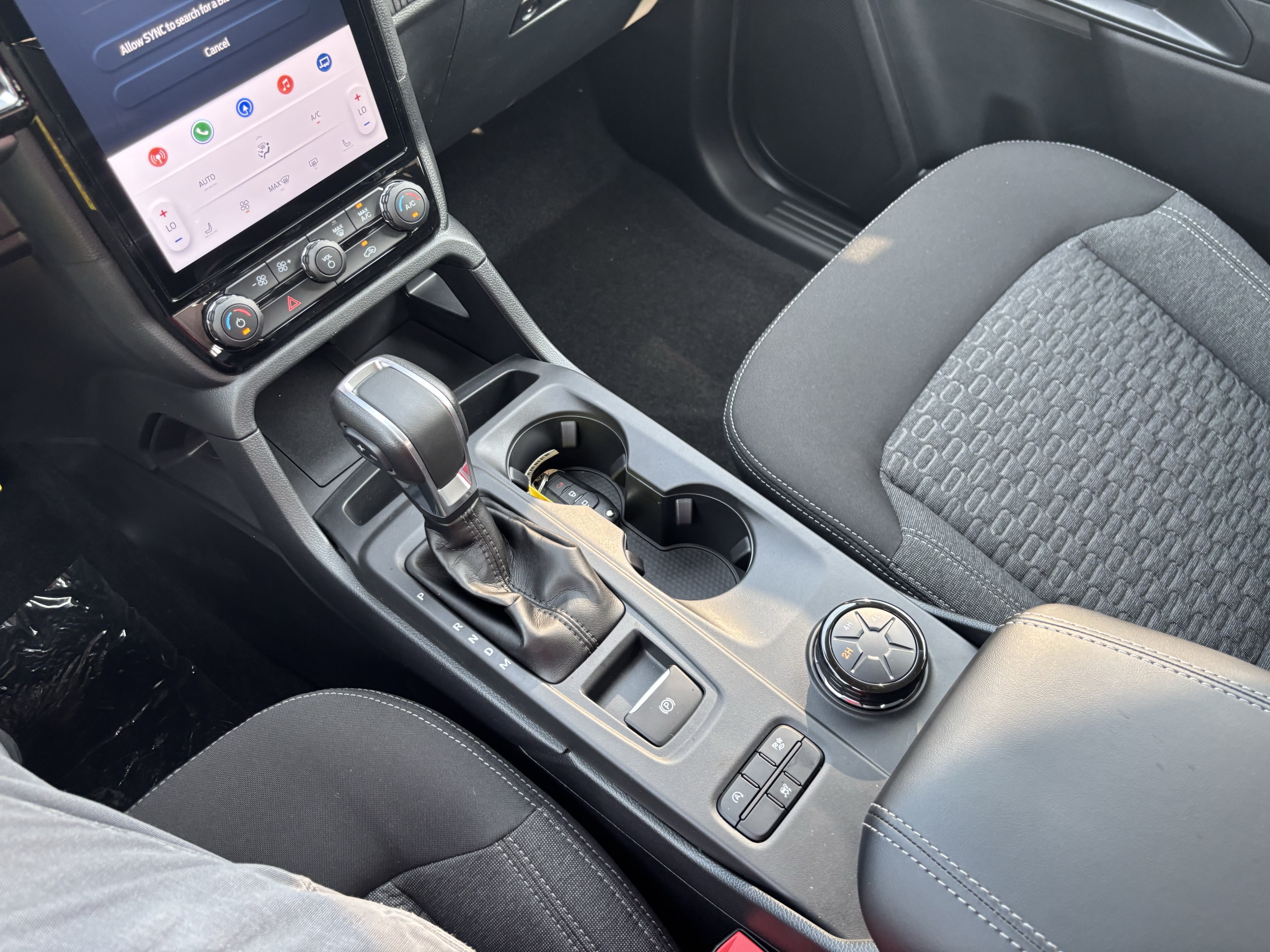 New 2026 Carbonized Gray Metallic Ford XLT image 29