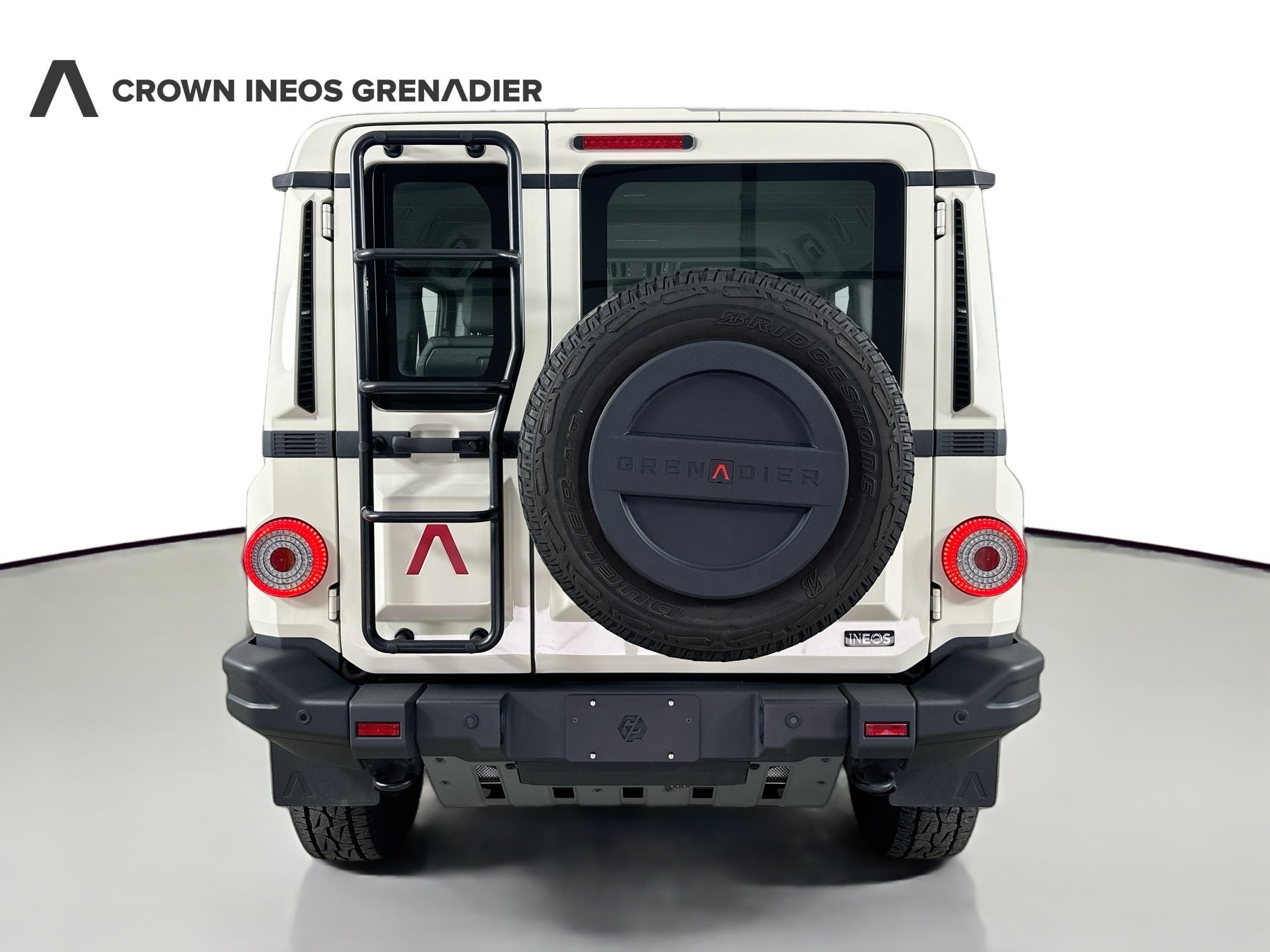 Used 2024  INEOS Fieldmaster image 6