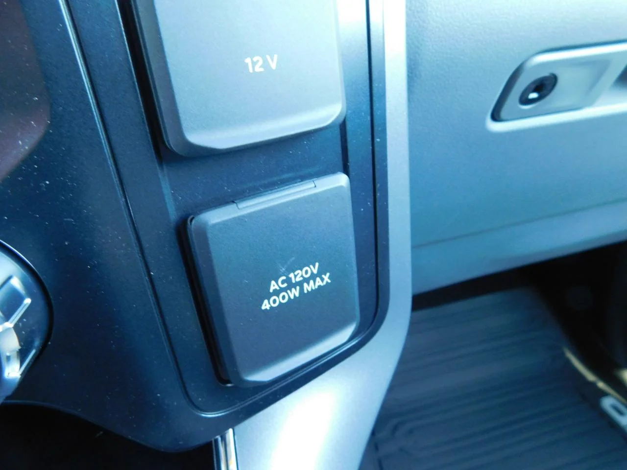 New 2026 Agate Black Metallic Ford Lariat® image 45