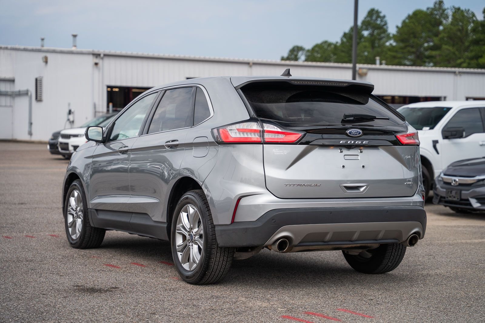 Used 2022 Silver Ford Titanium image 5