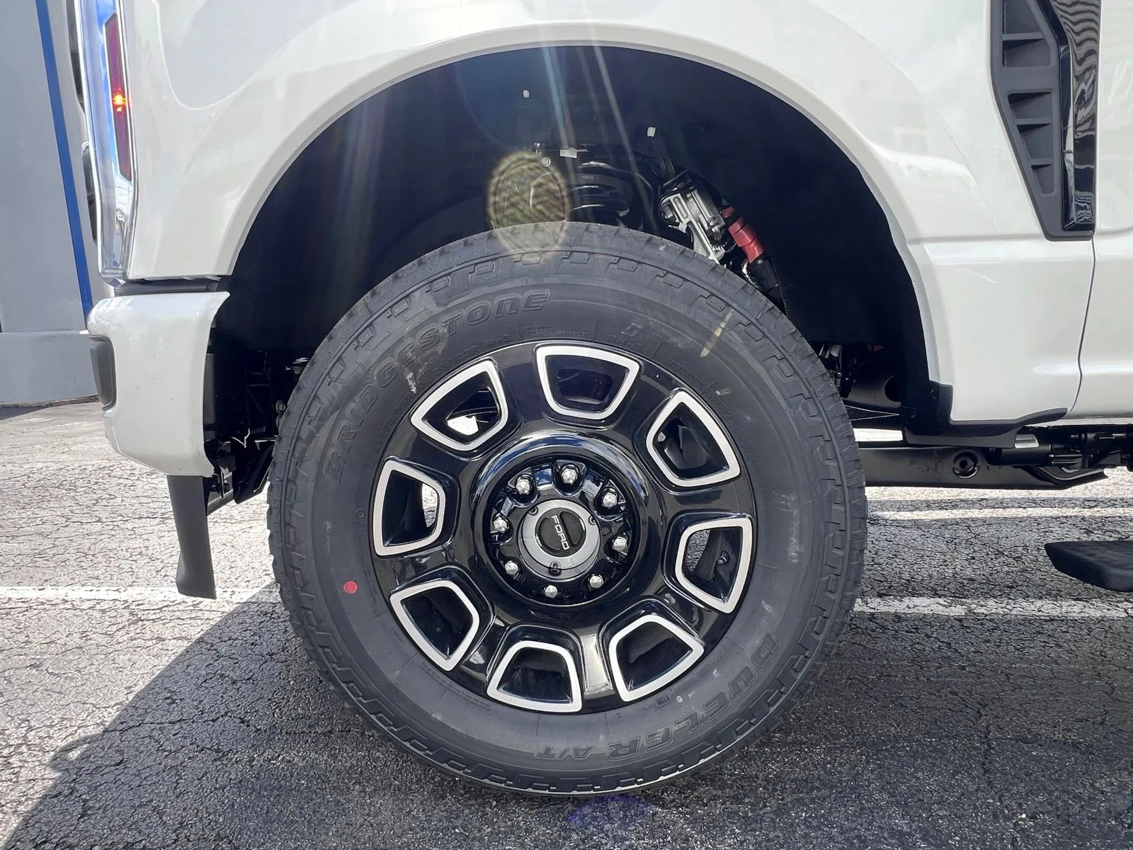 New 2026 Star White Metallic Tri-Coat Ford F-350® Platinum® image 24