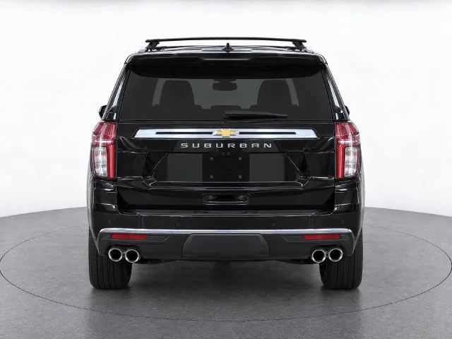 Used 2024 Black Chevrolet High Country image 4
