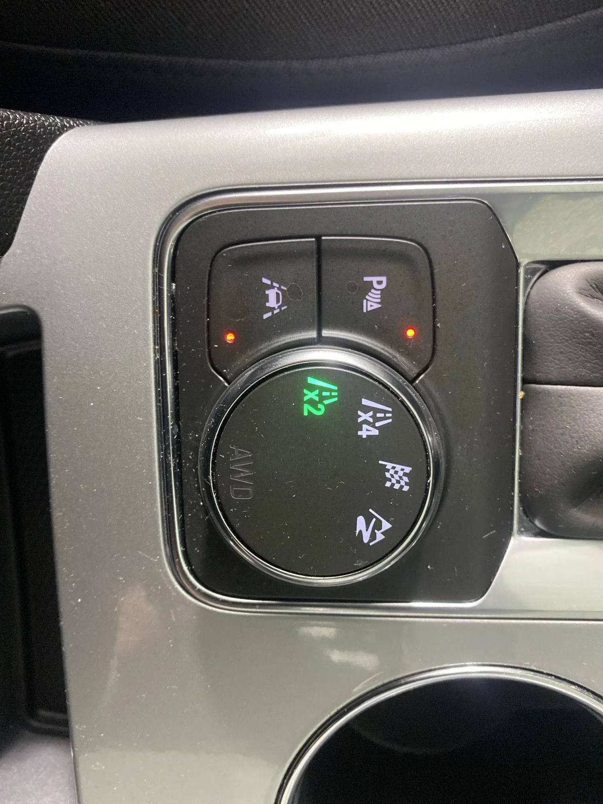 New 2026 Summit White Chevrolet 2LT image 13
