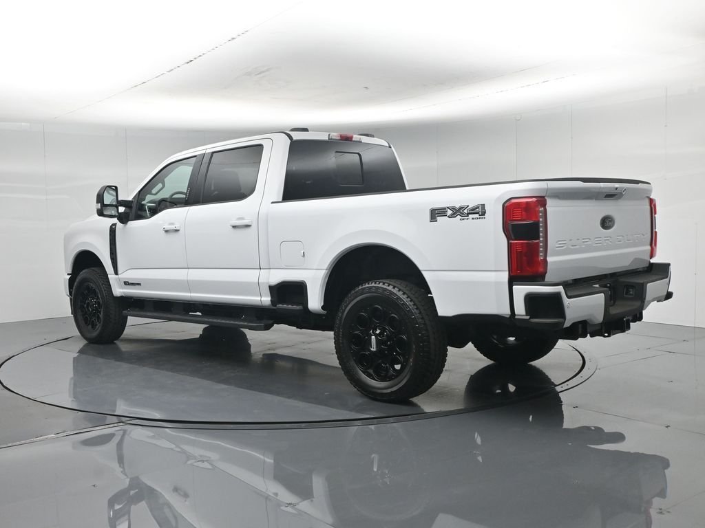 New 2026 Oxford White Ford XLT image 27