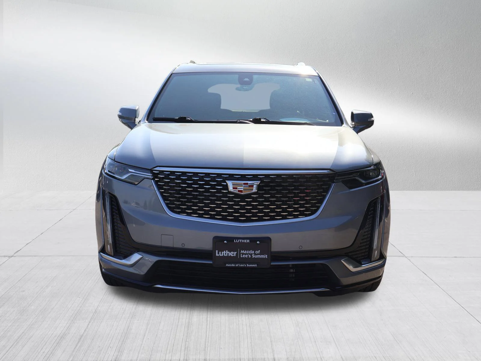 Used 2025 Cadillac XT6 Premium Luxury with VIN 1GYKPDRS2SZ120424 for sale in Kansas City