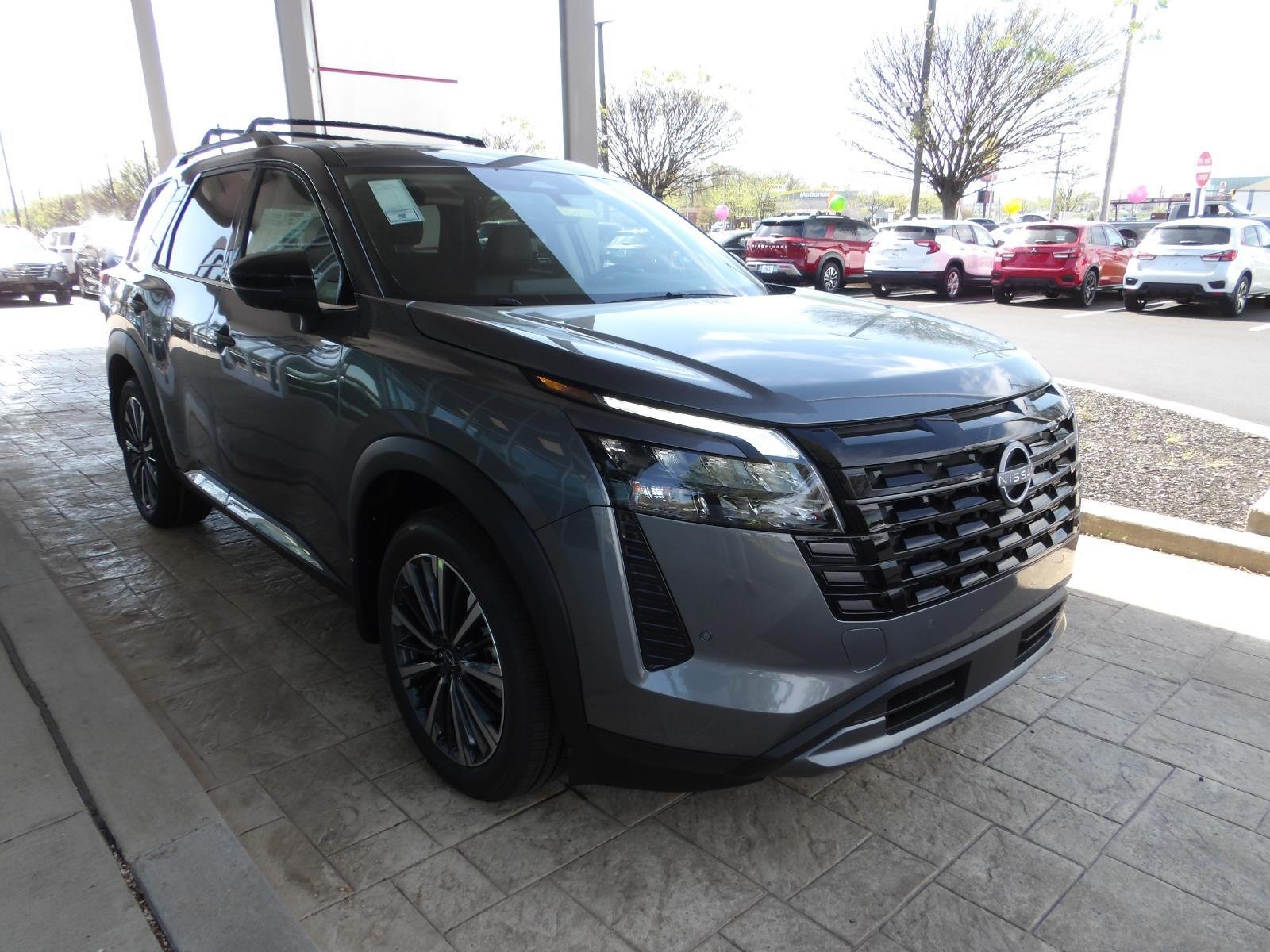 New 2026 Gun Metallic Nissan Platinum image 3
