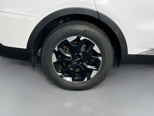 2024 Kia Sorento S - Photo 39