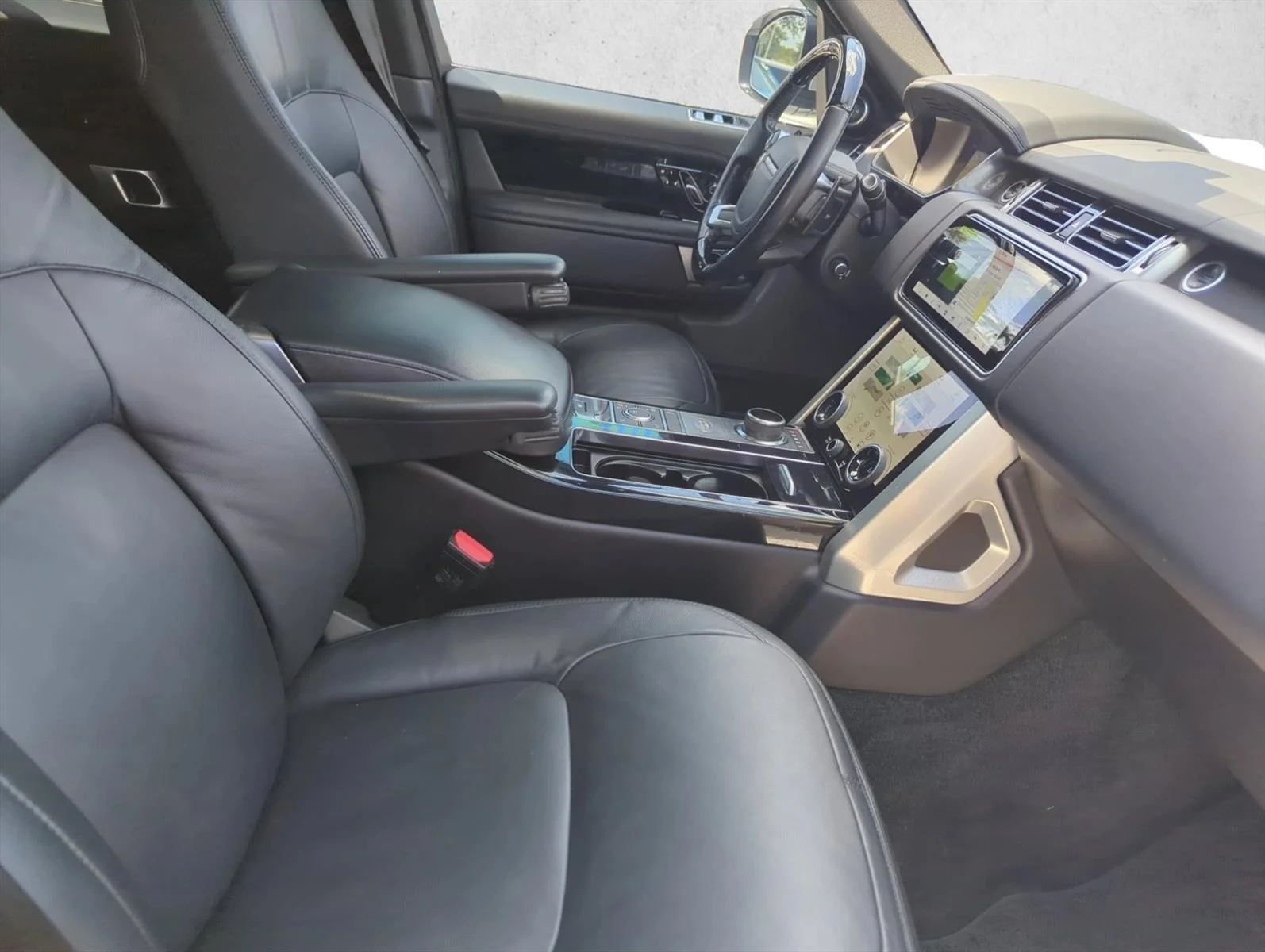 Used 2020 Narvik Black [Blac Land Rover  image 22