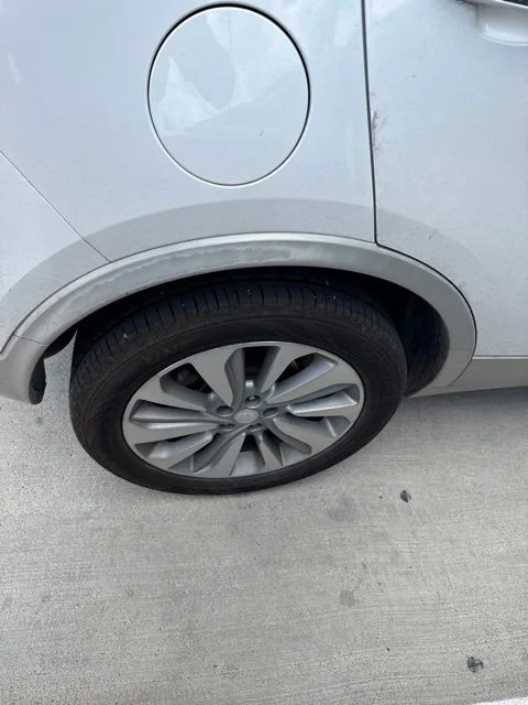 Used 2018 White Buick Preferred image 8