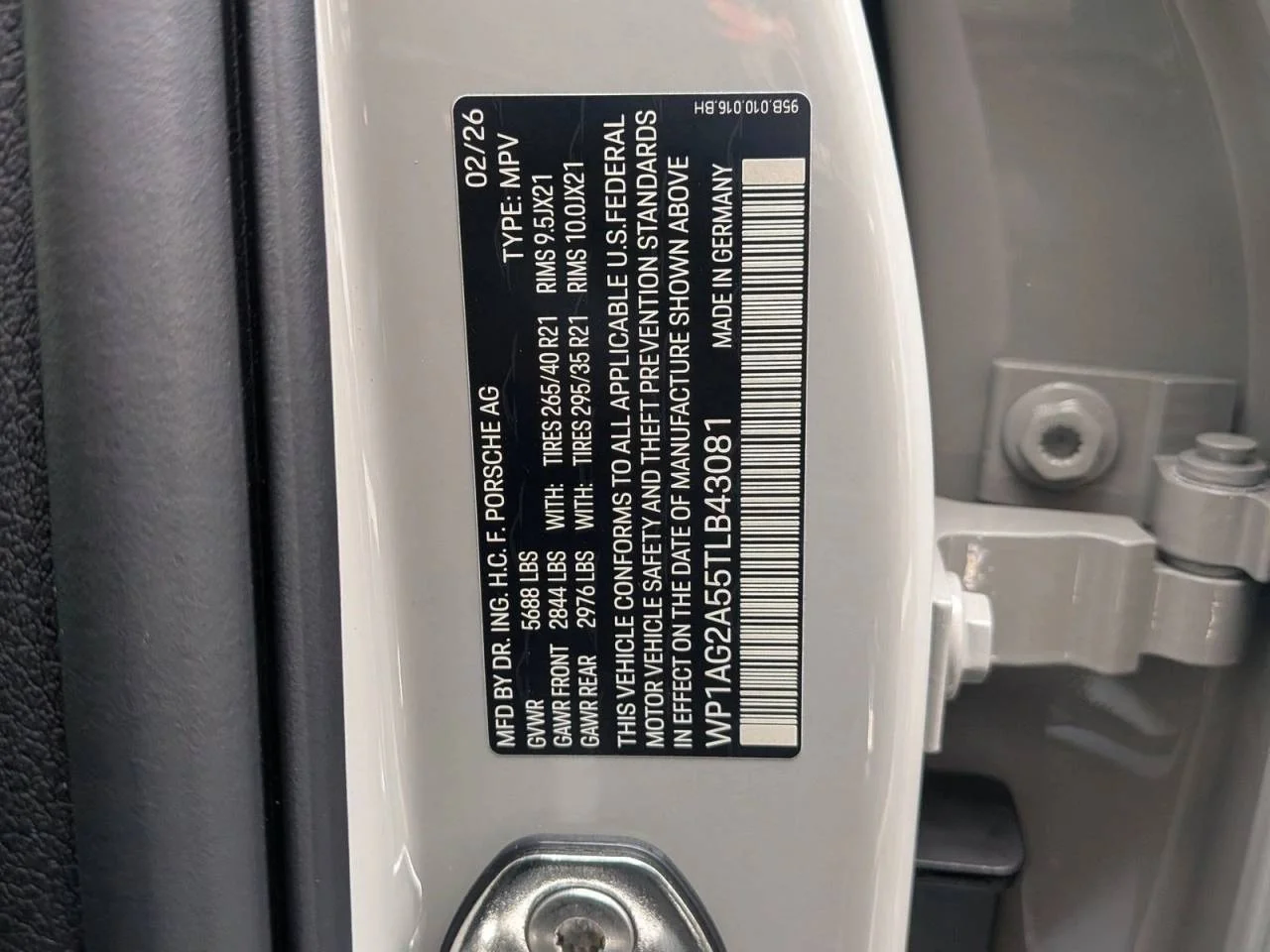 New 2026 Grey Porsche S image 29