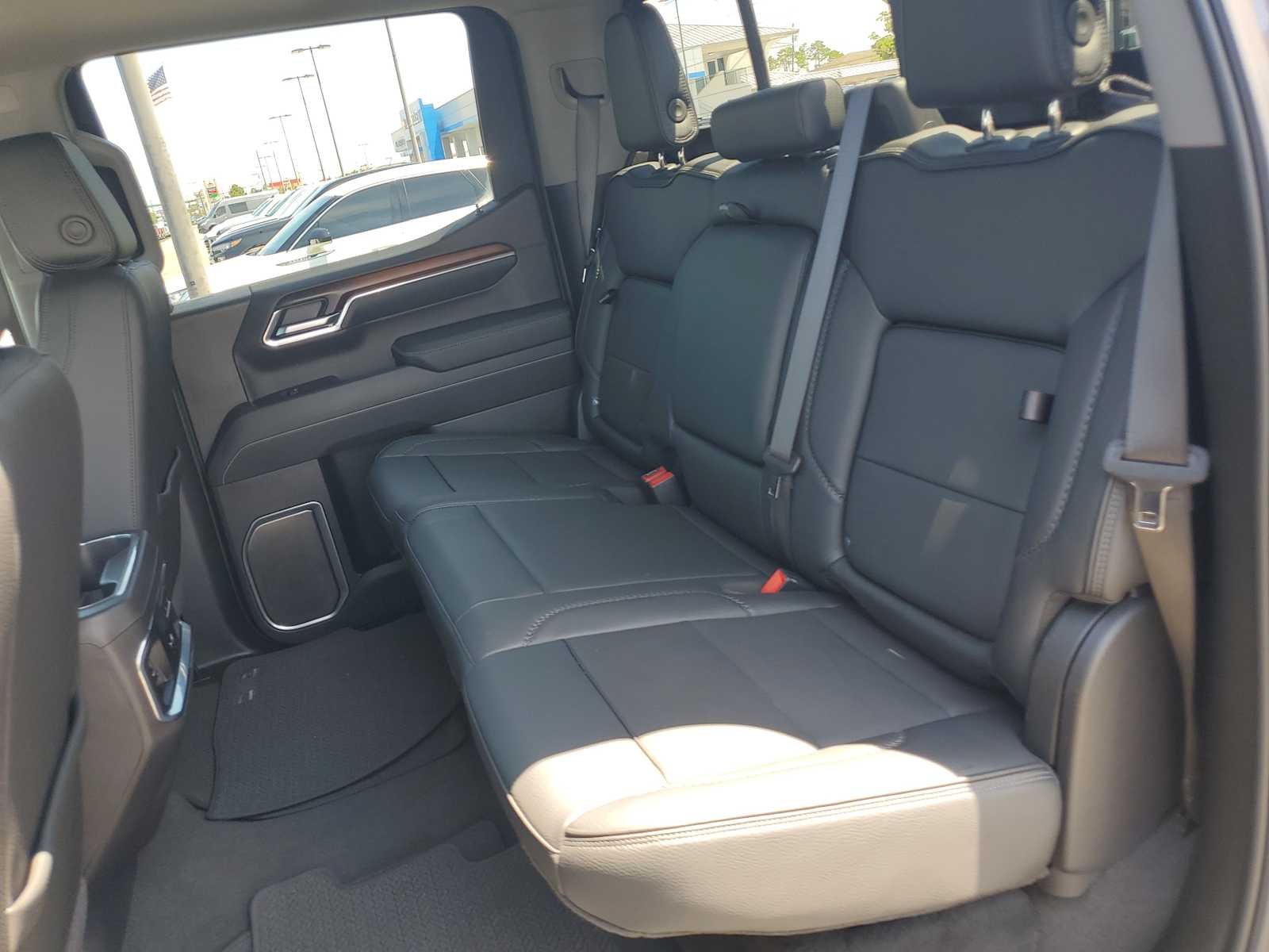 Used 2025 Titanium Rush Metallic GMC Denali image 23