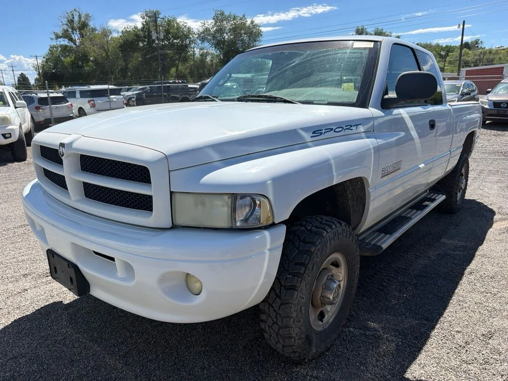 Used 1999 Bright White Clear Coat Dodge SPORT image 1