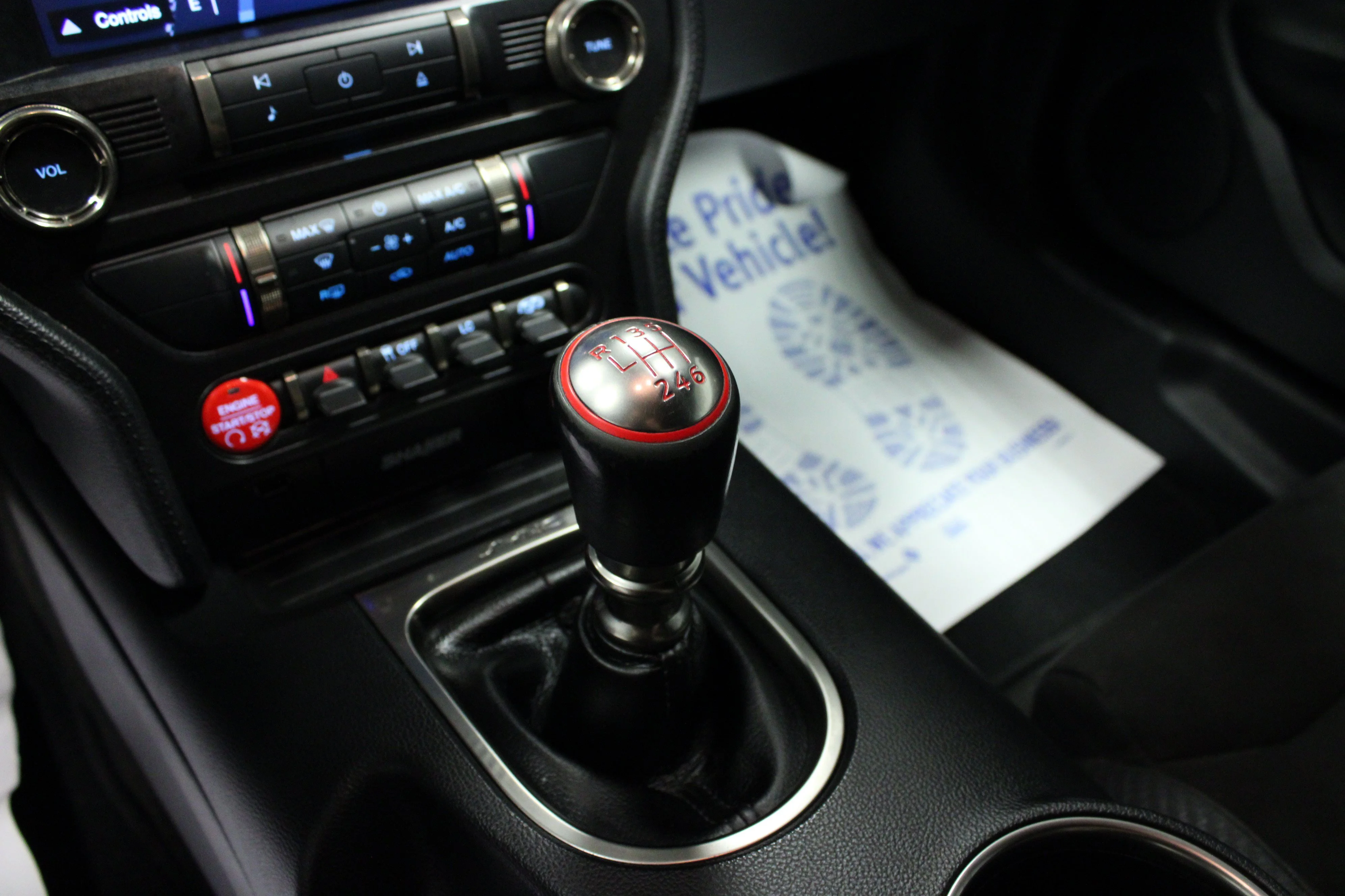 Used 2017 Magnetic Ford Shelby GT350R image 20