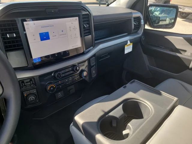 New 2026 Oxford White Ford XL image 21