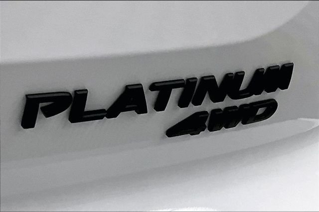 New 2025 Everest White Pearl Tricoat Nissan Platinum image 18