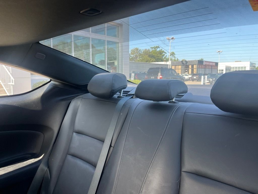 Used 2016  Honda Touring image 10
